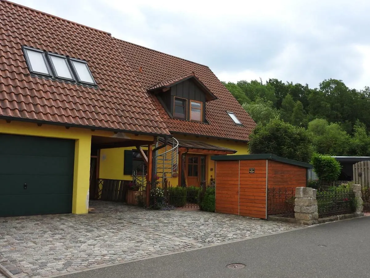 Apartment Sweet Home Suite Hallerndorf Germany
