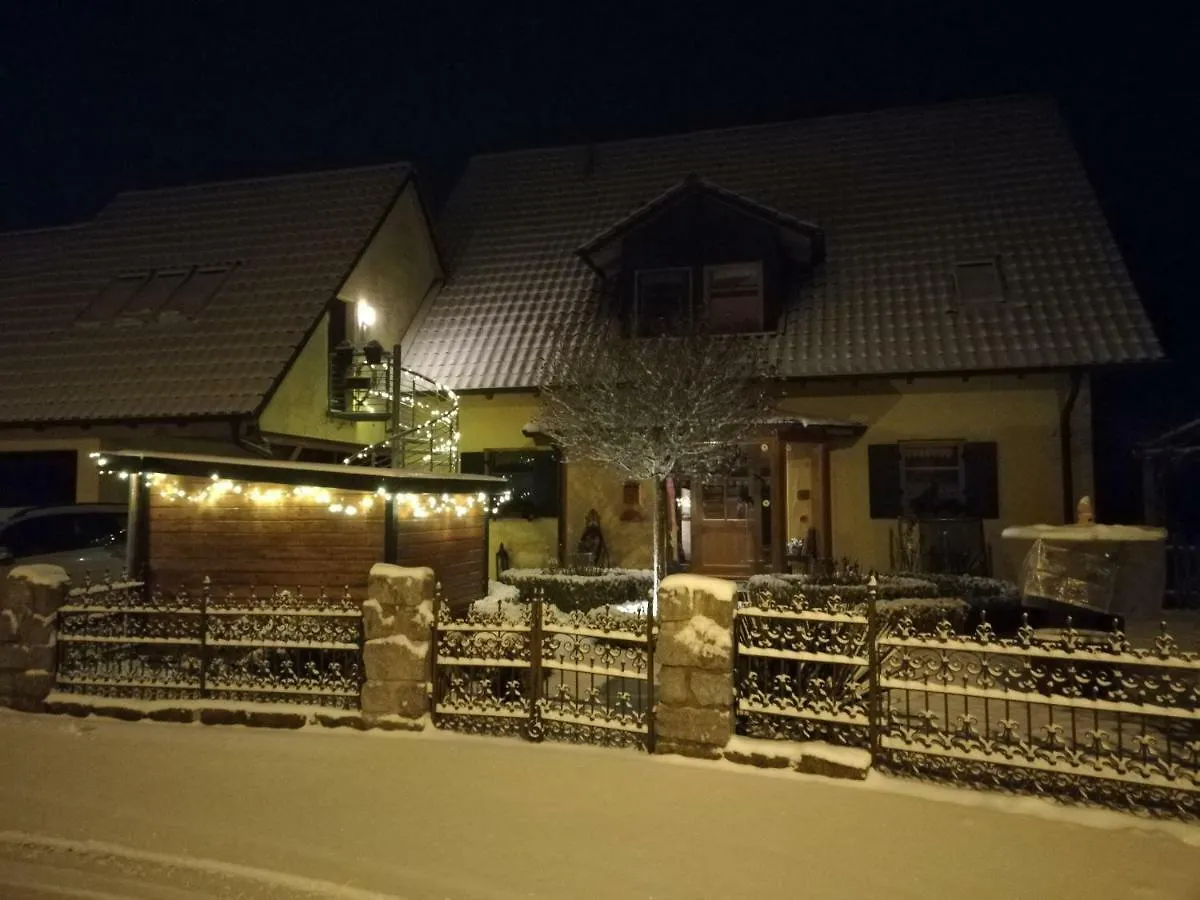 Apartment Sweet Home Suite Hallerndorf
